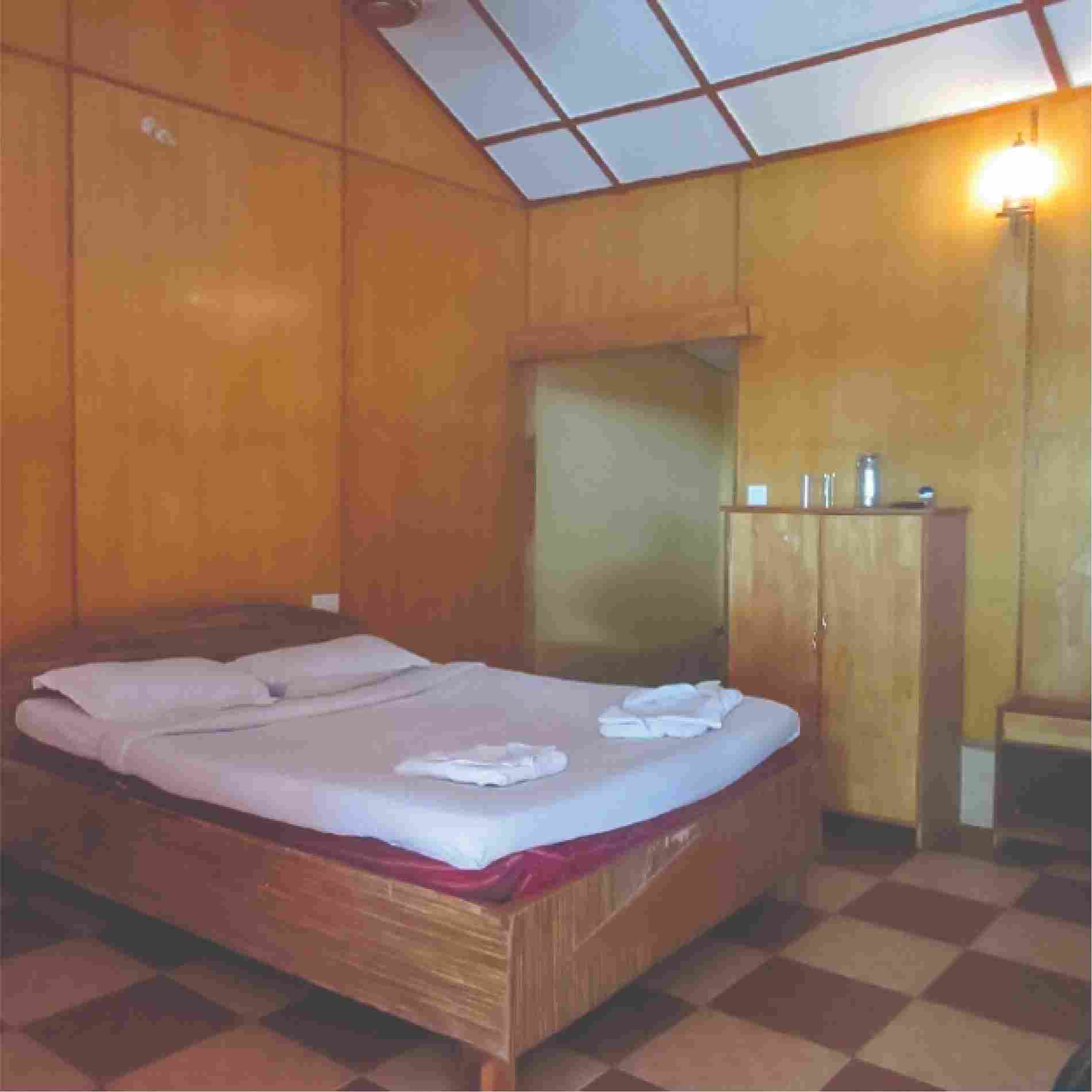 Gold Star Beach Resort Bedroom